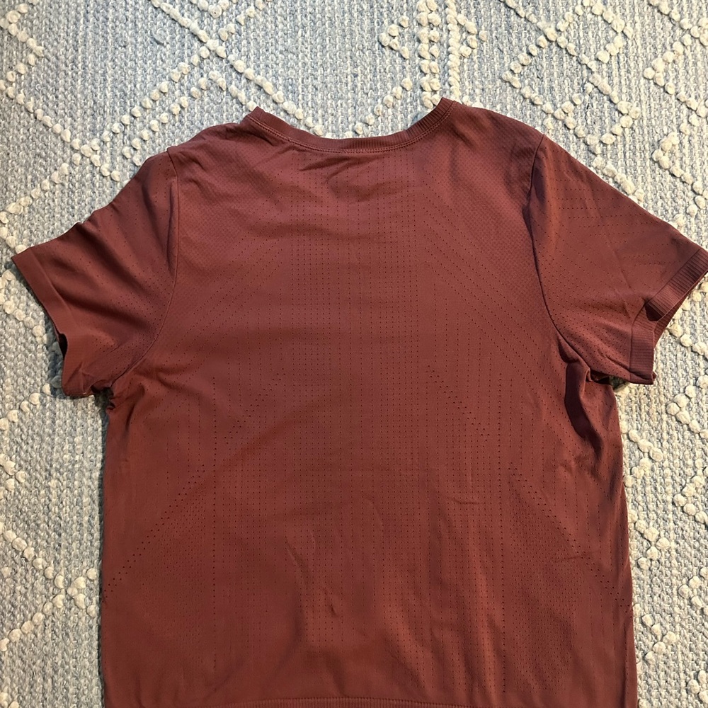 Athleta In Motion Crew Tee - Picture 2 of 4